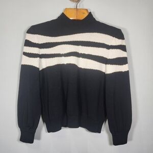 St. John Colletion Black and White Crewneck Sweater
